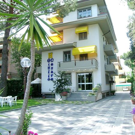 Hotel Giulio Cesare Cinquale Kültér fotó